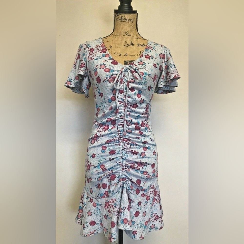 DISNEY PRINCESS MULAN FLORAL FLUTTER SHORT SLEEVE RUCHED DRESS MEDIUM NWT
